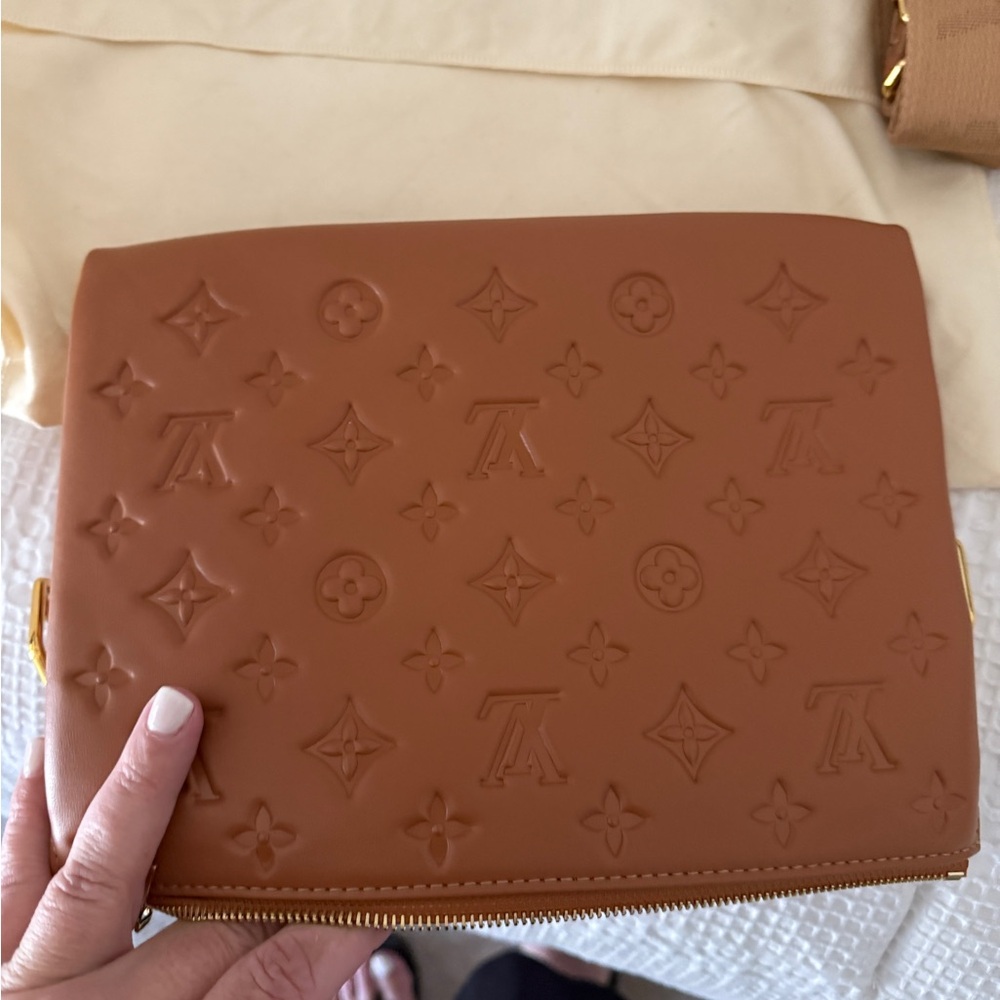 louis vuitton coussin PM